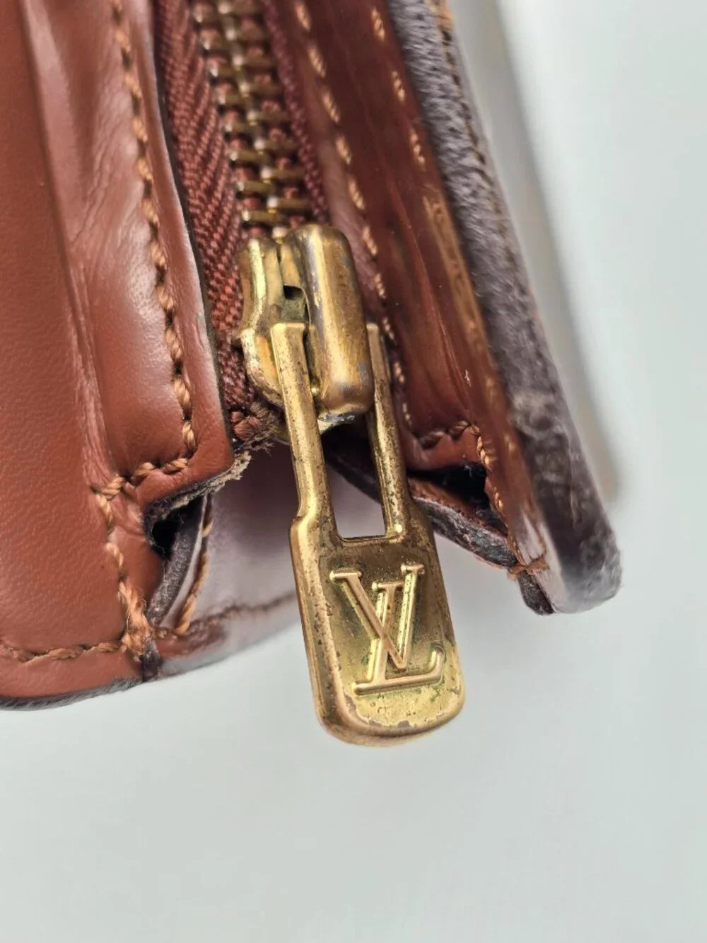 Authentic Louis Vuitton Monogram Canvas Pochette Toilette Zip Toiletry Pouch